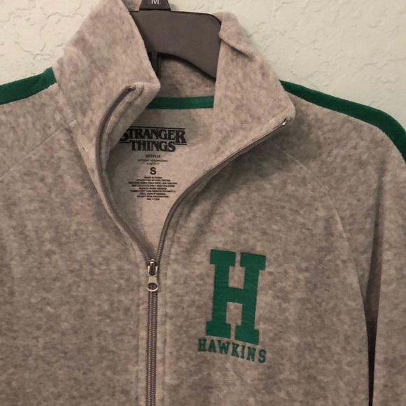 STRANGER THINGS TRACK JACKET - Picture 3 of 11